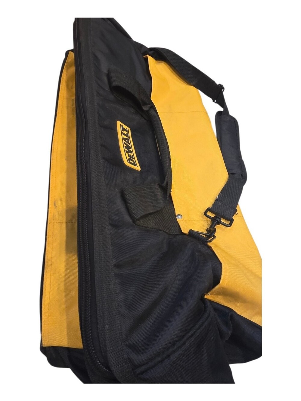 DEWALT 18" Heavy Duty Contractor Tool Bag, Black/Yellow 8 pockets - Picture 2 of 9